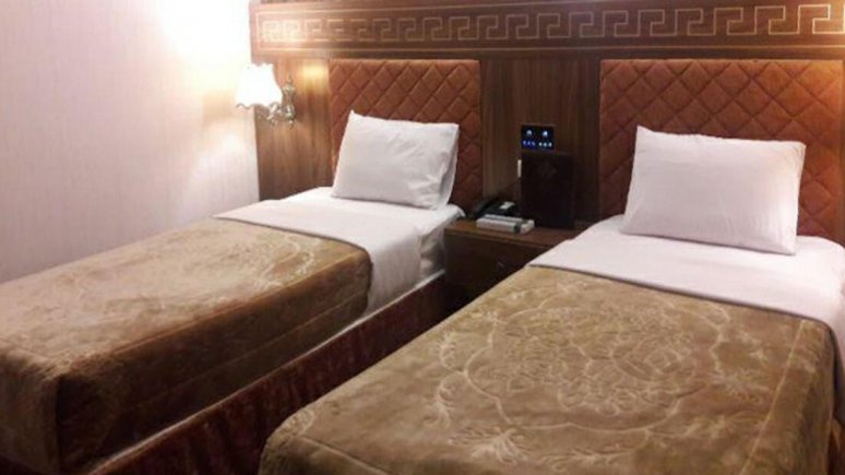 اتاق دو تخته توئین هتل تابران مشهد